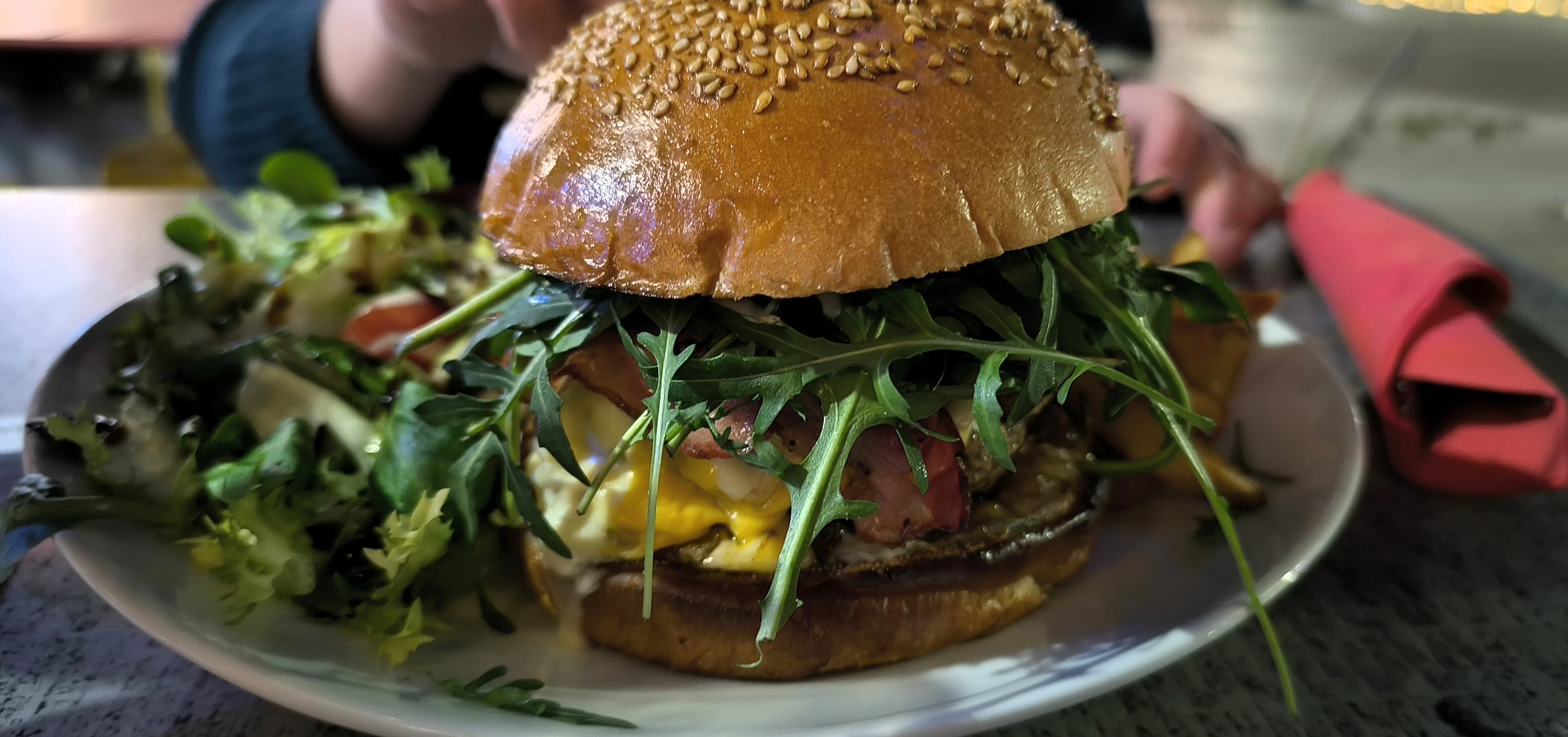 Photo d'un burger du comptoir